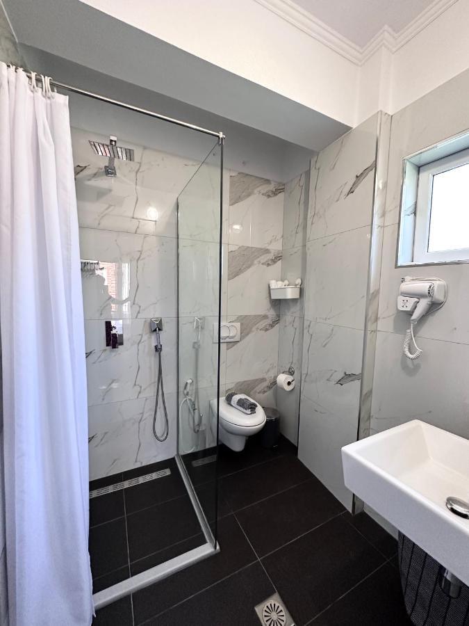 Meto Rooms Sarande Exterior photo