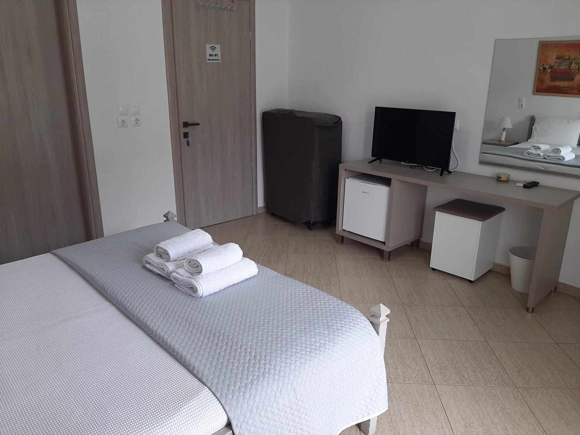 Meto Rooms Sarande Exterior photo