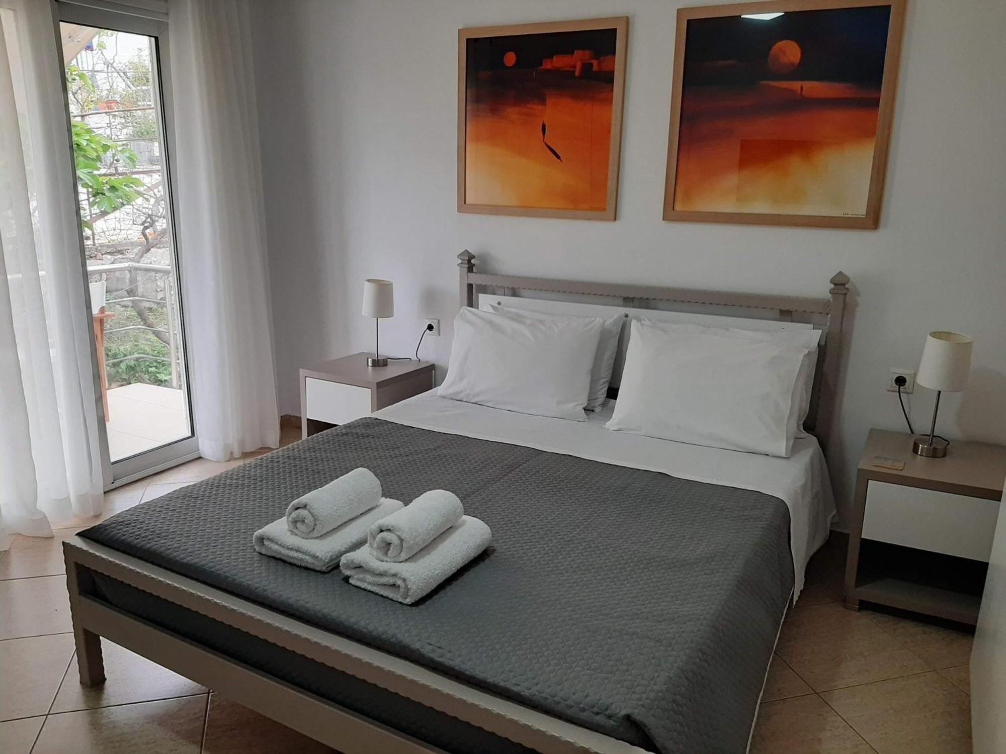 Meto Rooms Sarande Exterior photo