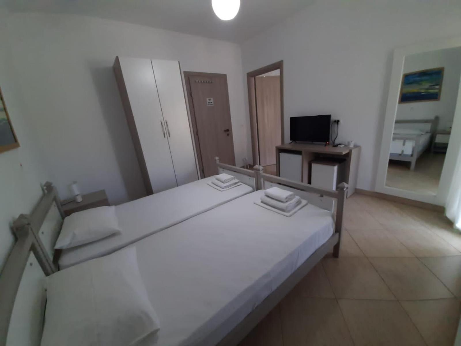 Meto Rooms Sarande Exterior photo